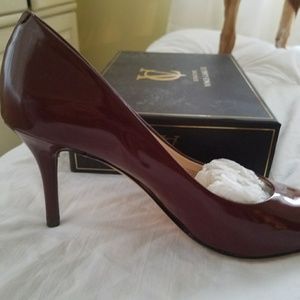 Vince Camuto cranberry patent leather pump